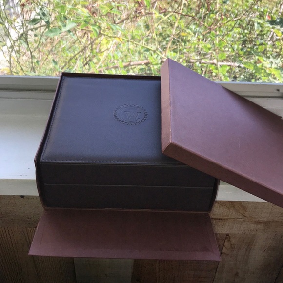 Luxury Constantin Weisz Storage Box Like New - Picture 4 of 4